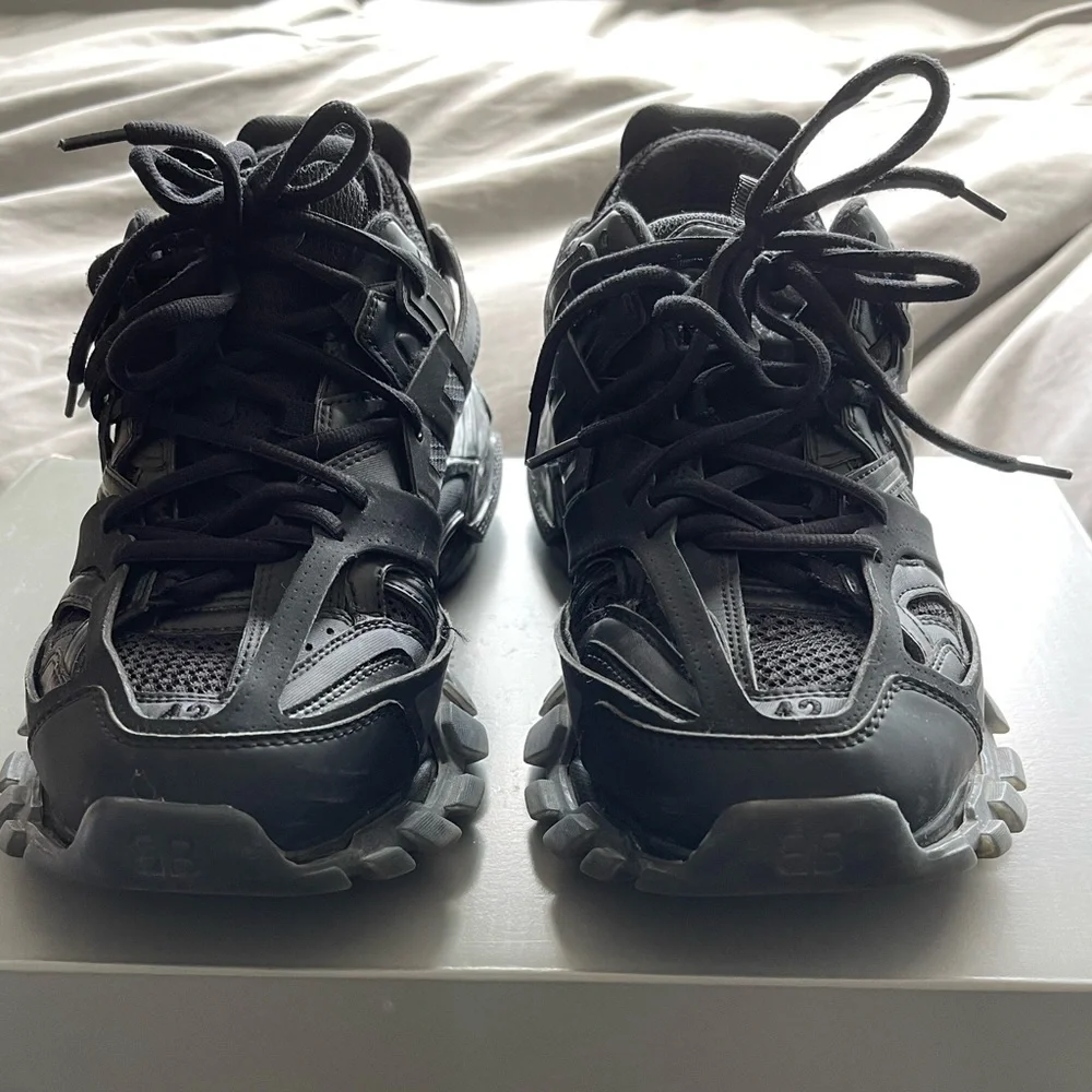 Men Balenciaga Track Sneaker Black/Black Clear size 42 (9) - Picture 1 of 12
